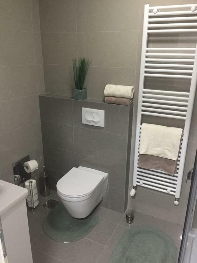Apartman F&F 오토칵 외부 사진